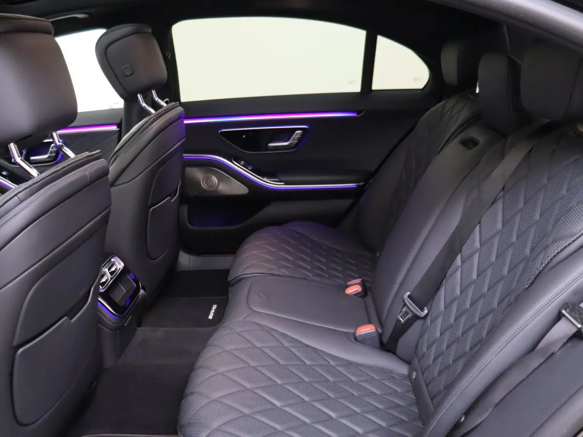 580 e 4MATIC Lang AMG Line / Panoramadak/ Night/ 20 inch/ Burmester 3D/ Nappa/ Stoelverwarming V+A