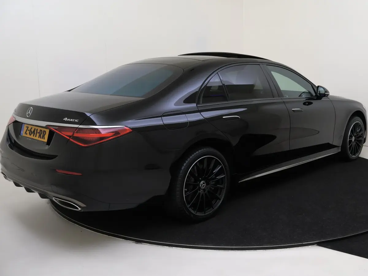 580 e 4MATIC Lang AMG Line / Panoramadak/ Night/ 20 inch/ Burmester 3D/ Nappa/ Stoelverwarming V+A