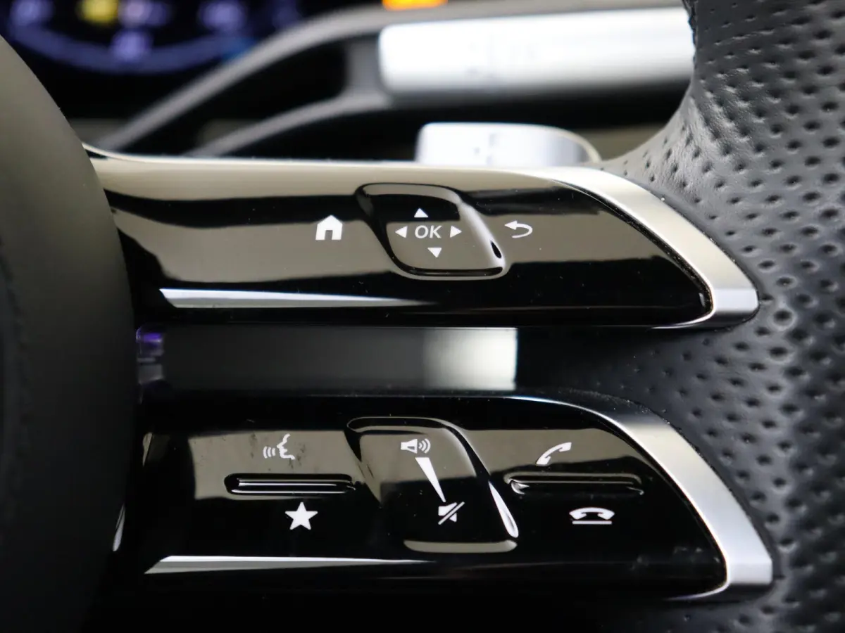 580 e 4MATIC Lang AMG Line / Panoramadak/ Night/ 20 inch/ Burmester 3D/ Nappa/ Stoelverwarming V+A