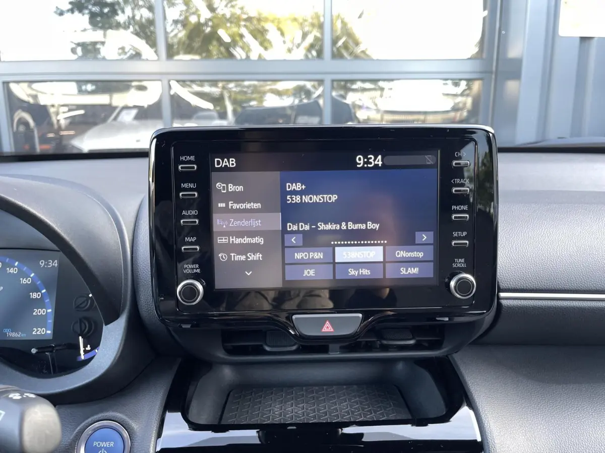 1.5 Hybrid Dynamic CARPLAY|KEYLESS|CAMERA|ADAPTIEVE CRUISE CONTROL|DAB|PRACHTIGE STAAT