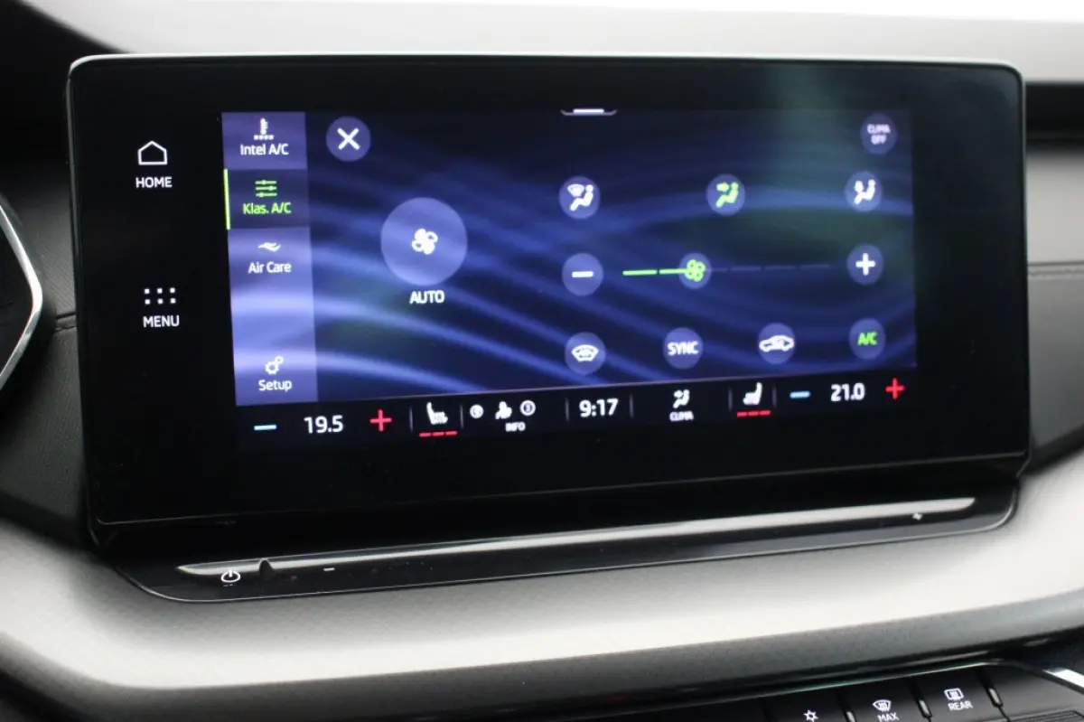 1.4 TSI iV PHEV Business Edition - Digitaal Cockpit, Carplay, Camera, Stoelverw. Trekhaak