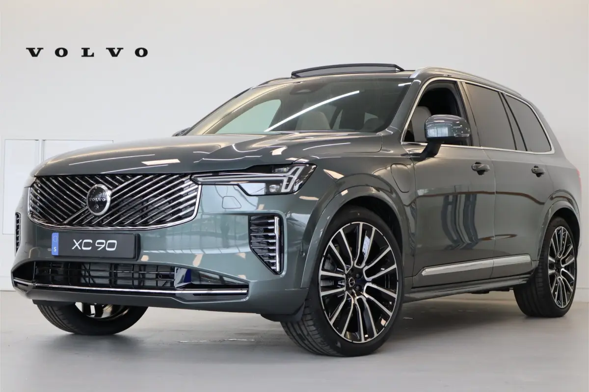 2.0 T8 Plug-in hybrid AWD Ultra Bright Exec. Ed. | 2 stoelen op derde rij | Achterbank verwarmd | Achteruitrij assistent