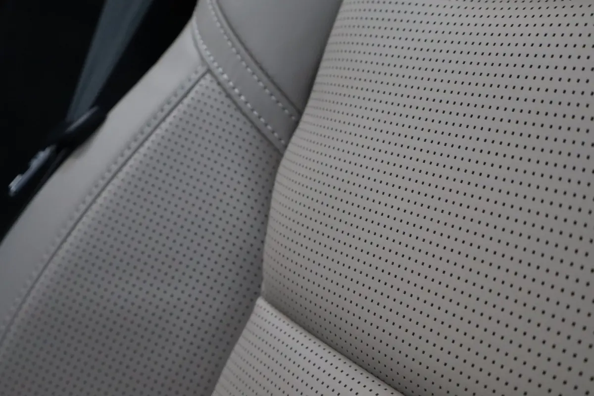 2.0 T8 Plug-in hybrid AWD Ultra Bright Exec. Ed. | 2 stoelen op derde rij | Achterbank verwarmd | Achteruitrij assistent