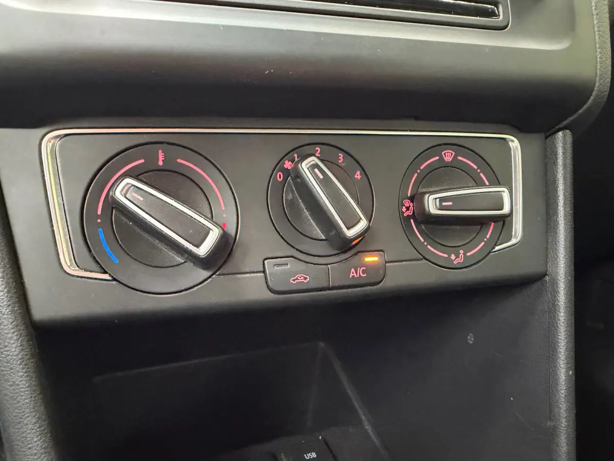 1.2 TSI Comfortline | Cruise control + Navi Nu € 6.975,- !!!