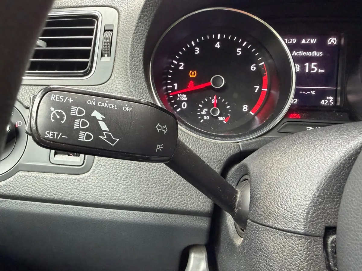 1.2 TSI Comfortline | Cruise control + Navi Nu € 6.975,- !!!