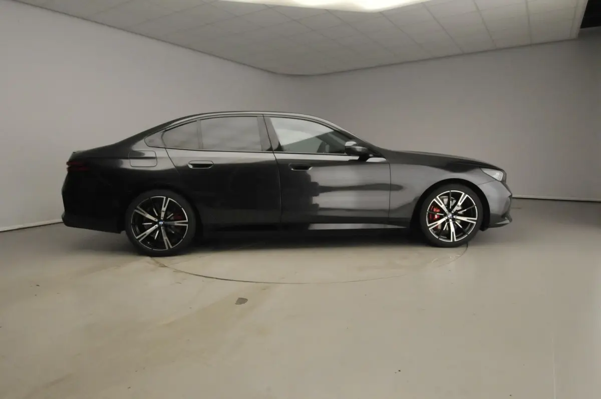 550e xDrive M Sportpakket Pro | Comfort pakket | Innovation Pack | Travel Pack