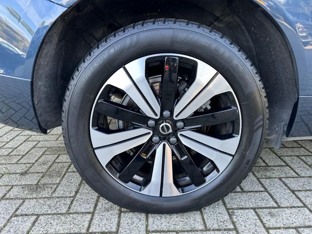 2.0 T6 Plug-in hybrid AWD Plus Bright | Long Range | SoH 95% | Panoramadak | Camera | Harman/Kardon |