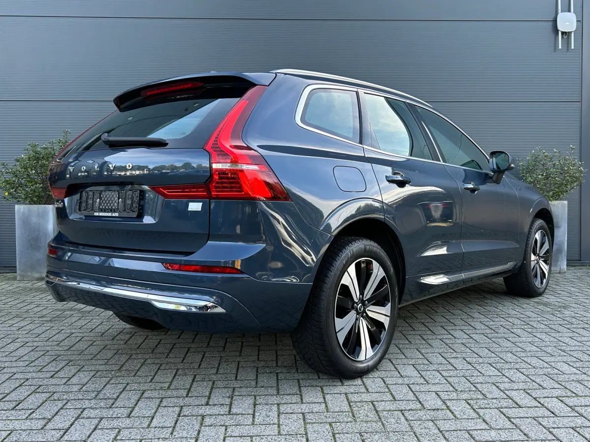 2.0 T6 Plug-in hybrid AWD Plus Bright | Long Range | SoH 95% | Panoramadak | Camera | Harman/Kardon |
