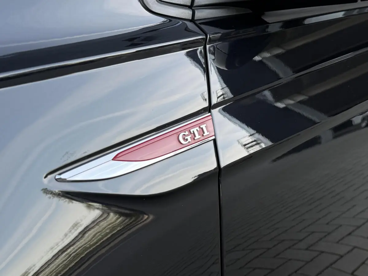 2.0 TSI GTI | Panorama Dak | Adaptieve Cruise | Beats Audio | Recent groot onderhoud |