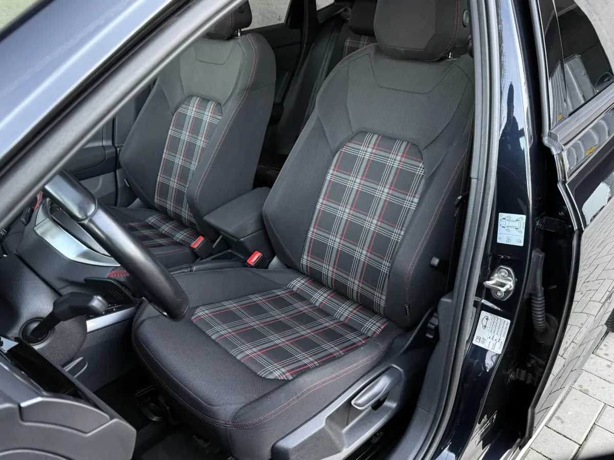 2.0 TSI GTI | Panorama Dak | Adaptieve Cruise | Beats Audio | Recent groot onderhoud |