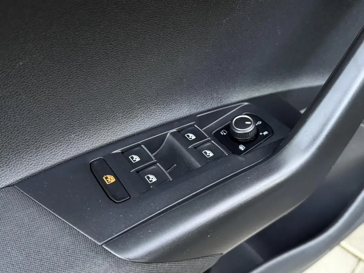 2.0 TSI GTI | Panorama Dak | Adaptieve Cruise | Beats Audio | Recent groot onderhoud |