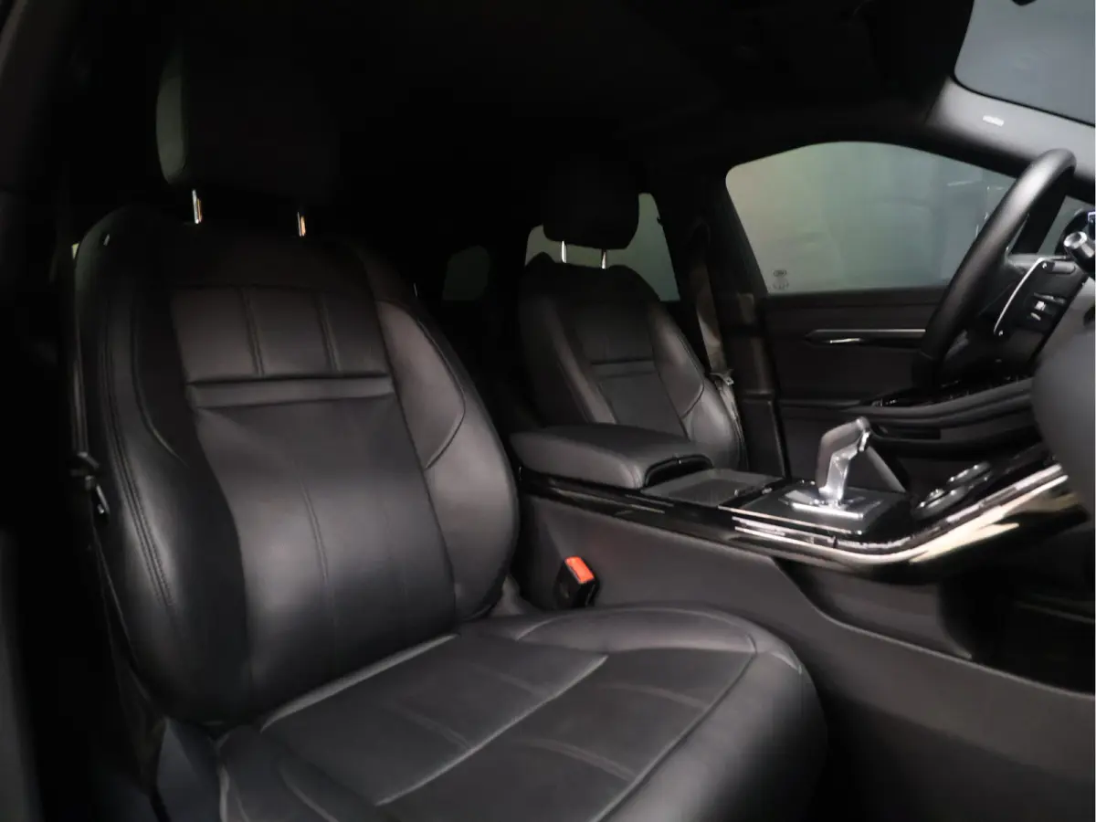 1.5 P300e AWD R-Dynamic SE [PANORAMADAK, ADAPTIVE CRUISE CONTROL, APPLE CARPLAY, ANDROID, RONDOM CAMERA, MEMORY SEATS, STOELVERWARMING, DODEHOEKDETECTIE, ELEKTRISCHE ACHTERKLEP, LEDER, LED, 