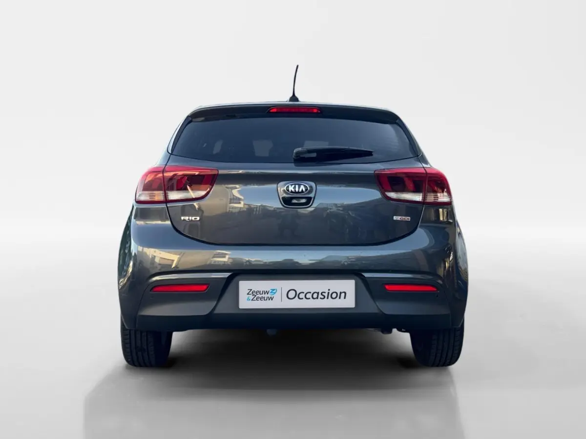 1.0 TGDI DynamicLine | Navigatie | Parkeer camera achter |  Keyless