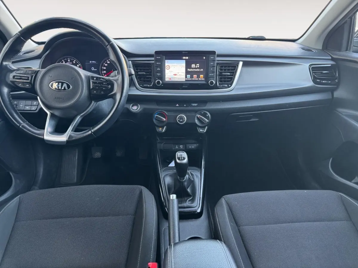 1.0 TGDI DynamicLine | Navigatie | Parkeer camera achter |  Keyless