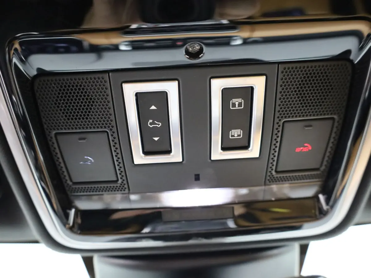 | P400 HSE | Meridian | Schuif/Kanteldak | Apple \ Android |Auto | Dodehoek | Keyless| Prijs Rijklaar!!
