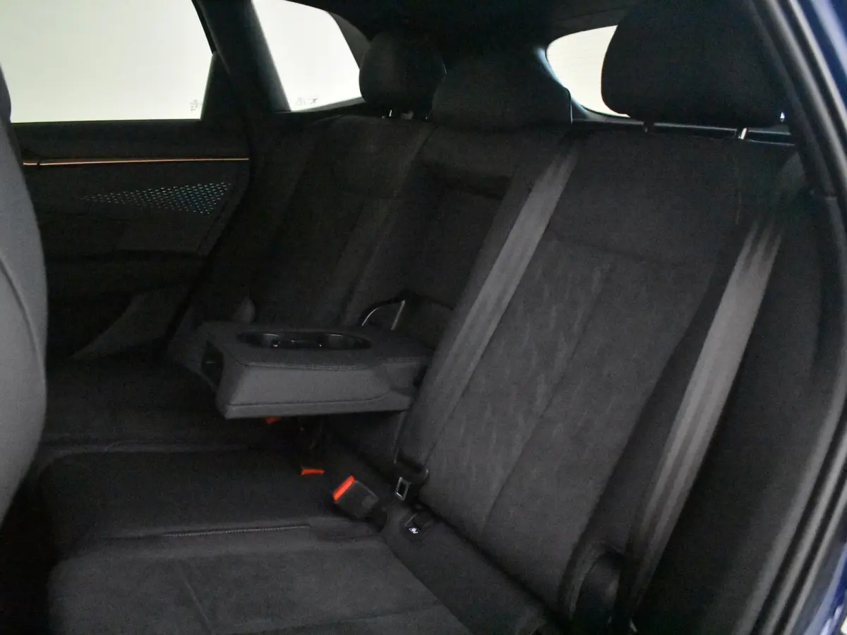 1.5 TSI e-Hybrid Business | 360gr Camera | Head-up Display | Keyless | Elektr stoel incl memory | Parkeer assist | Stoel/stuurverw | App Connect | LED | DAB | 18"LMV