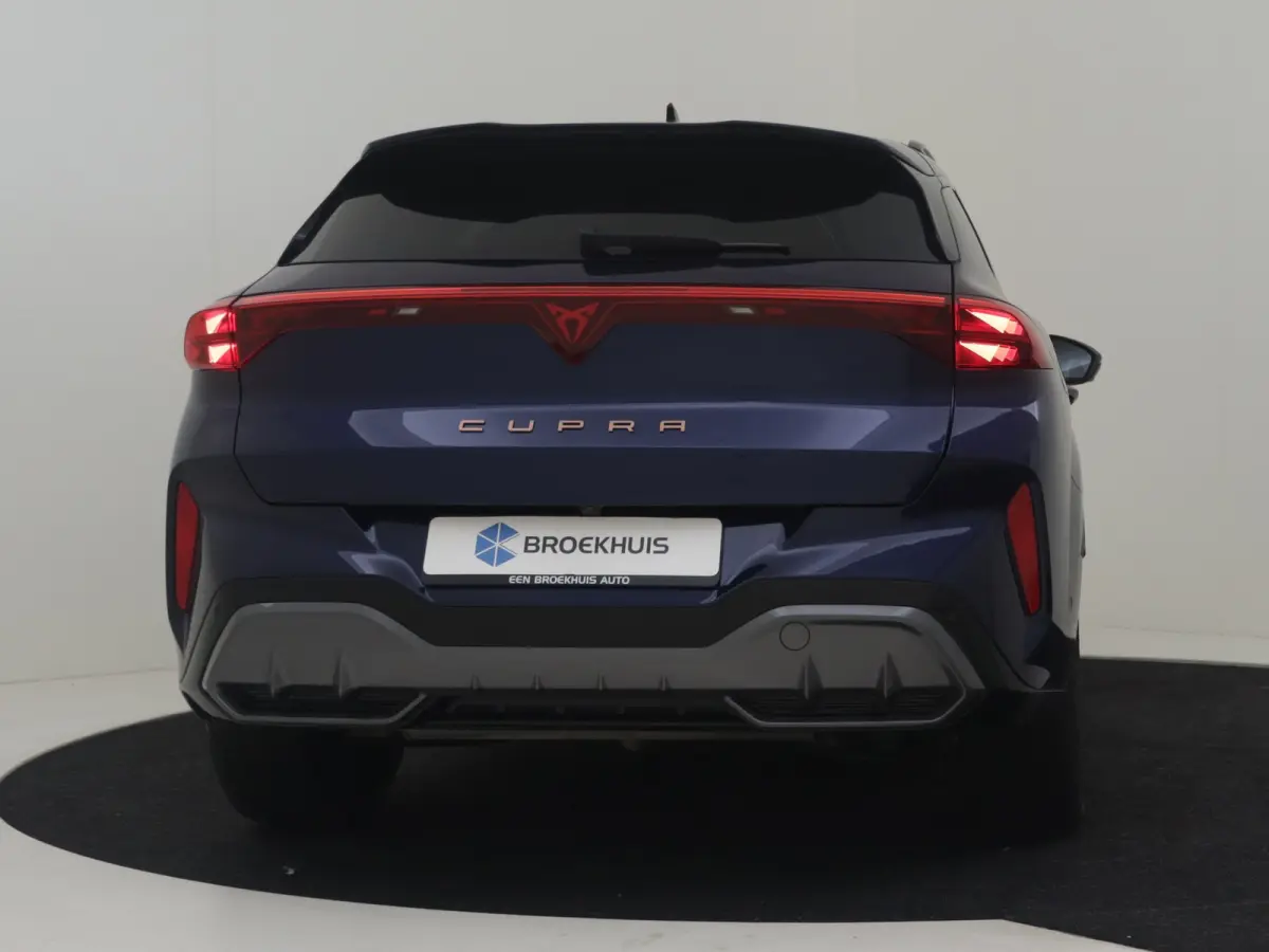 1.5 TSI e-Hybrid Business | 360gr Camera | Head-up Display | Keyless | Elektr stoel incl memory | Parkeer assist | Stoel/stuurverw | App Connect | LED | DAB | 18"LMV