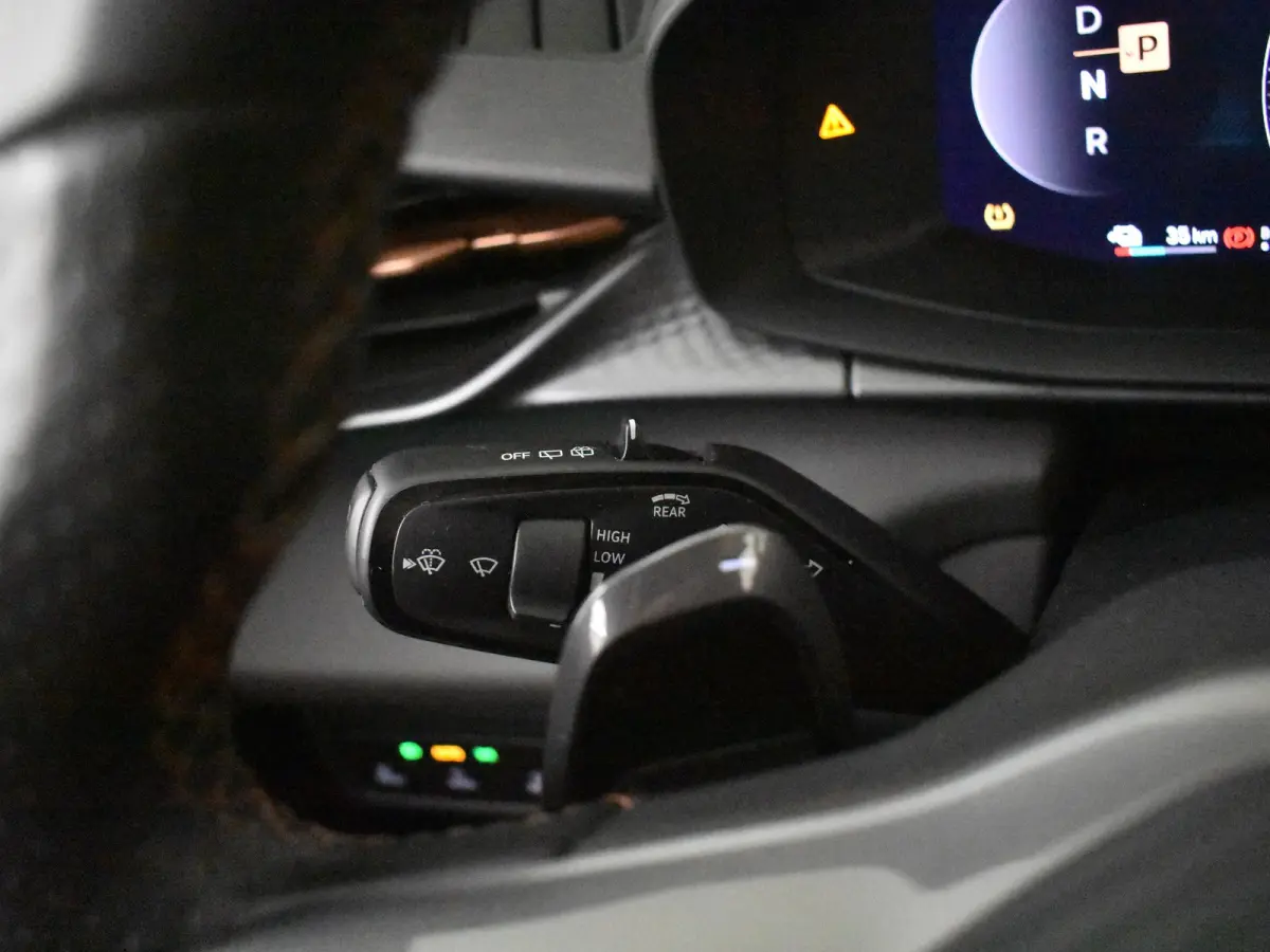 1.5 TSI e-Hybrid Business | 360gr Camera | Head-up Display | Keyless | Elektr stoel incl memory | Parkeer assist | Stoel/stuurverw | App Connect | LED | DAB | 18"LMV