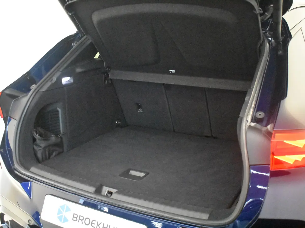 1.5 TSI e-Hybrid Business | 360gr Camera | Head-up Display | Keyless | Elektr stoel incl memory | Parkeer assist | Stoel/stuurverw | App Connect | LED | DAB | 18"LMV
