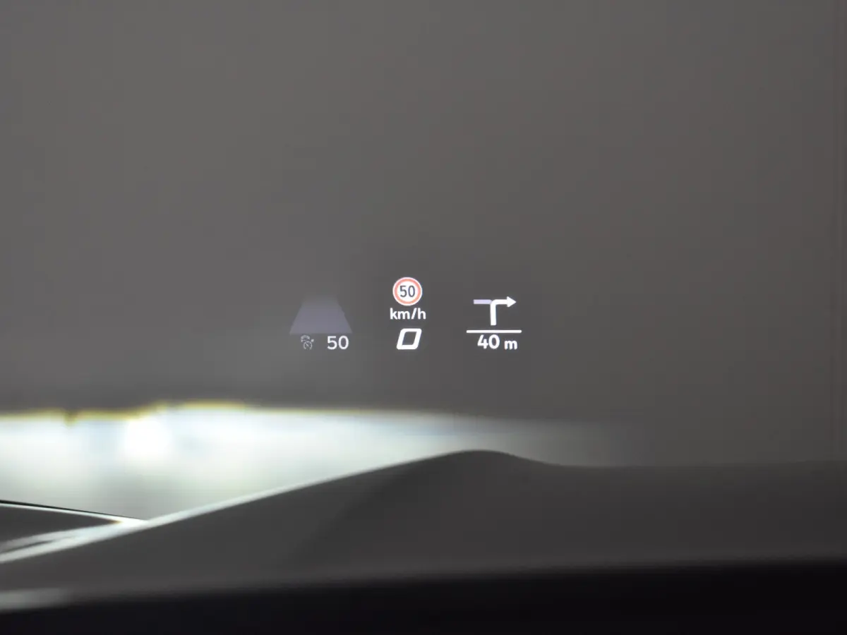 1.5 TSI e-Hybrid Business | 360gr Camera | Head-up Display | Keyless | Elektr stoel incl memory | Parkeer assist | Stoel/stuurverw | App Connect | LED | DAB | 18"LMV