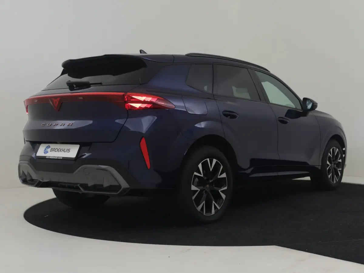 1.5 TSI e-Hybrid Business | 360gr Camera | Head-up Display | Keyless | Elektr stoel incl memory | Parkeer assist | Stoel/stuurverw | App Connect | LED | DAB | 18"LMV