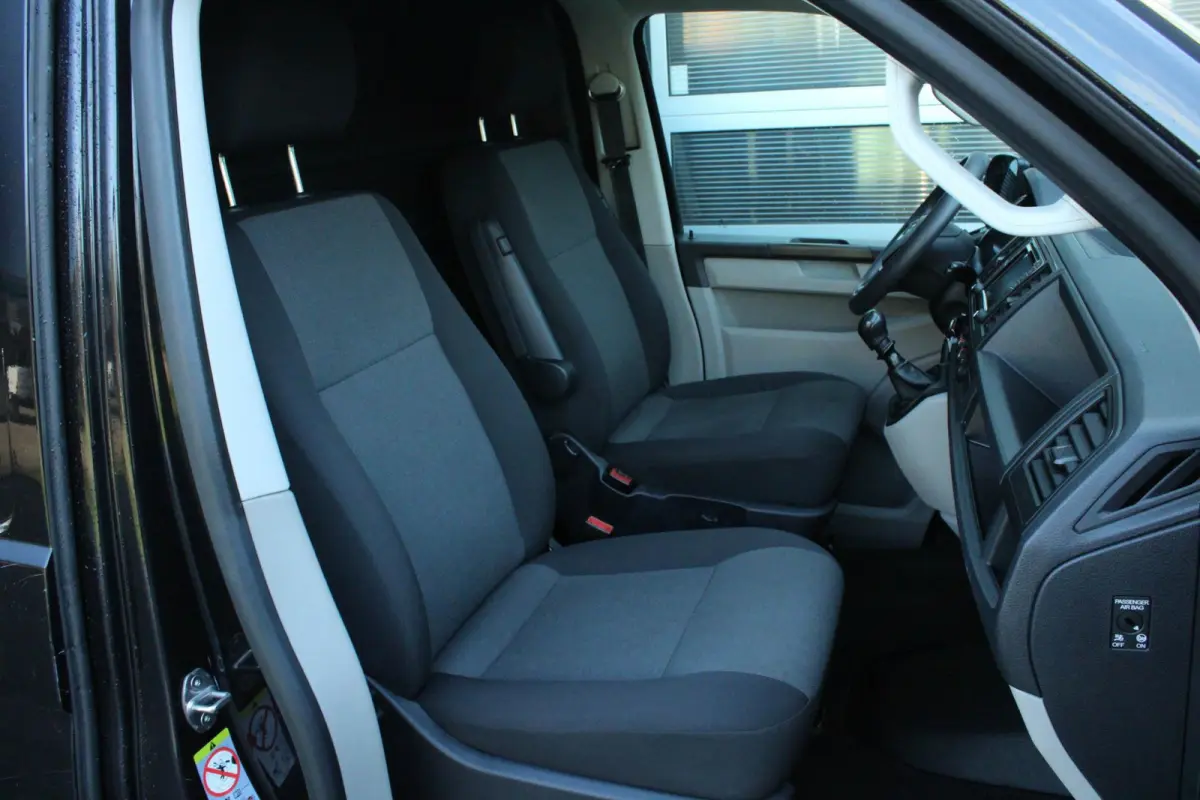 2.0 TDI 102pk L2H1 | Trekhaak | Cruise Control | Navigatie | Parkeersensor Achter