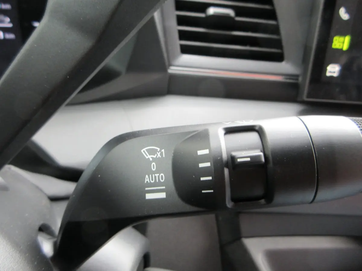 T35 L2H2 Extra long range 87 kWh navi ,apple carplay ,trekhaak
