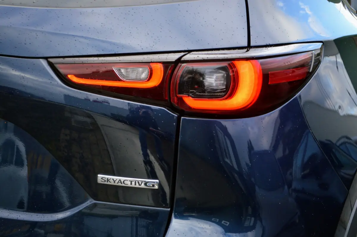 2.0 SkyActiv-G 165 Newground