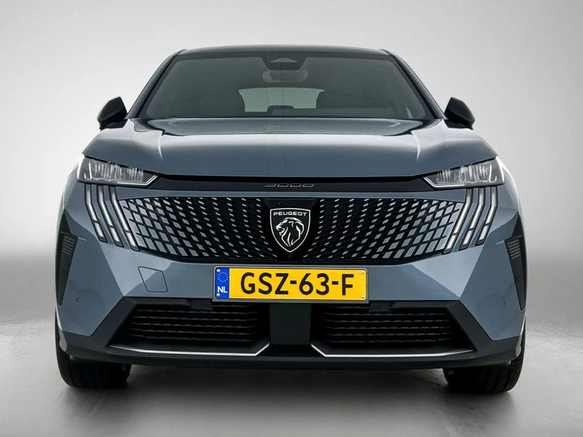 SUV Allure Avantage 73 kWh 210pk | Accu 95% | 526km WLTP Actieradius | Navigatie | 360° Camera | Stuurverwarming | Adaptieve Cruise Control | Climate Control | Parkeersensoren v+a | Dodehoe