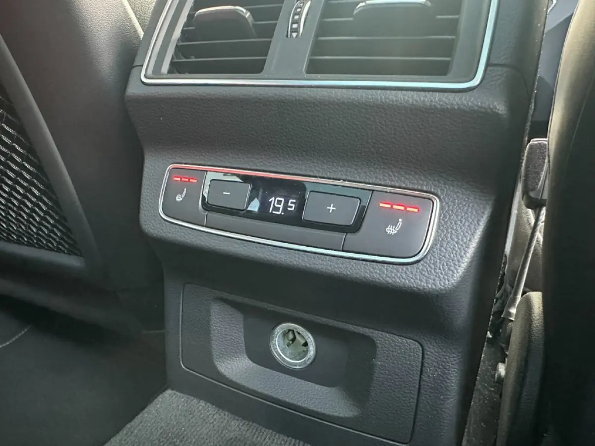 Sq5 3.0 TFSI 354pk Quattro bj2018 *Pano *Luchtvering *Adaptive *Massage *21inch