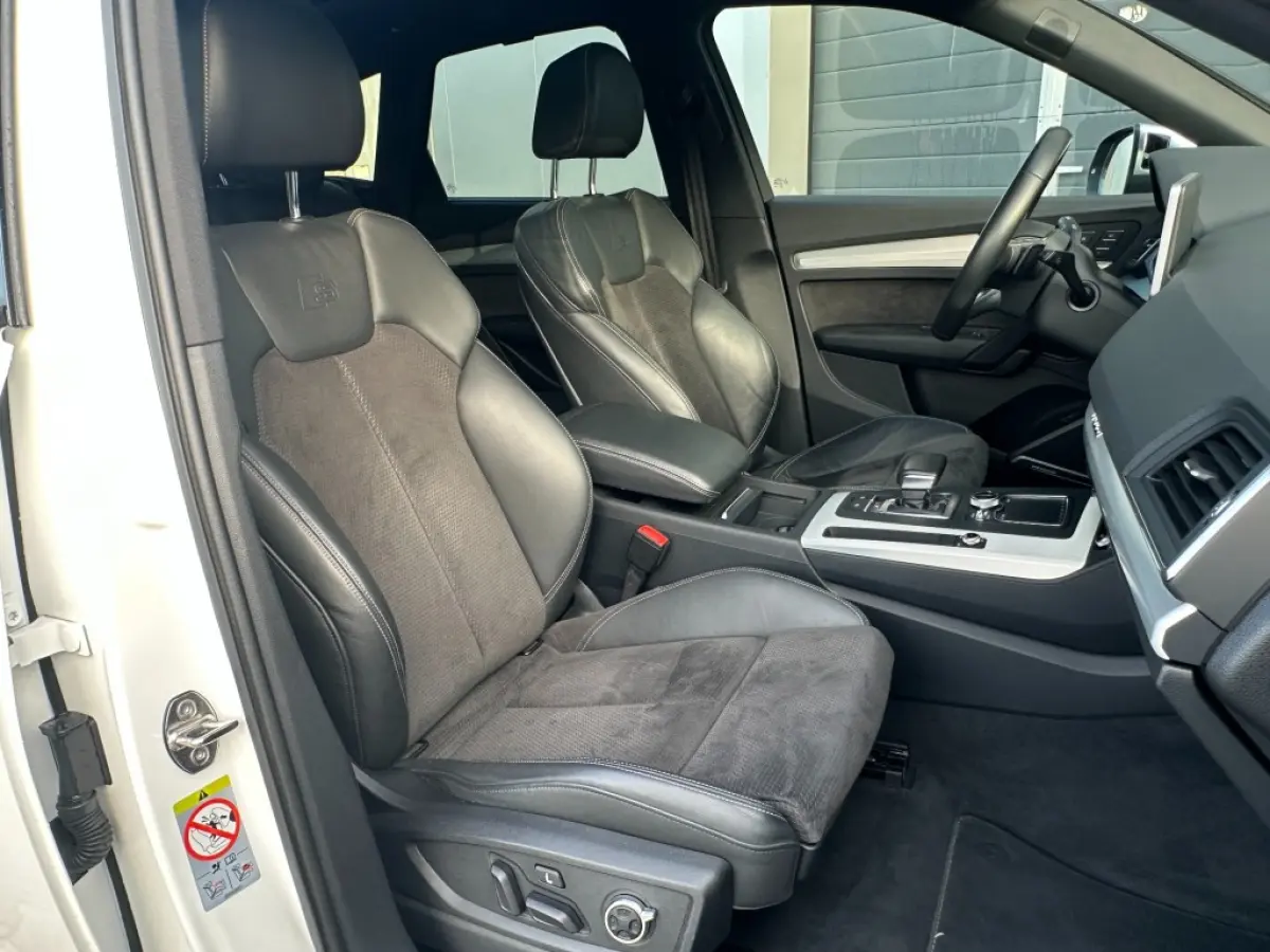 Sq5 3.0 TFSI 354pk Quattro bj2018 *Pano *Luchtvering *Adaptive *Massage *21inch