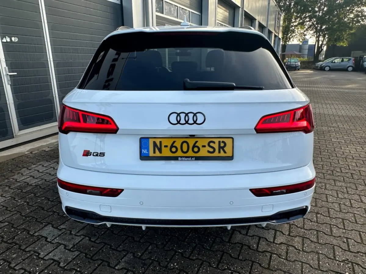 Sq5 3.0 TFSI 354pk Quattro bj2018 *Pano *Luchtvering *Adaptive *Massage *21inch