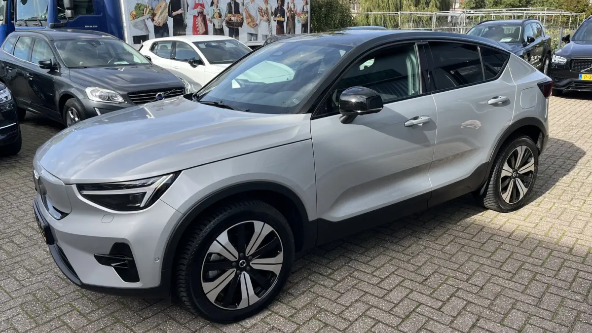 Recharge Twin Intro Edition 78 kWh | Warmte pomp | Harman en Kardon | Elect. bestuurdersstoel met geheugen