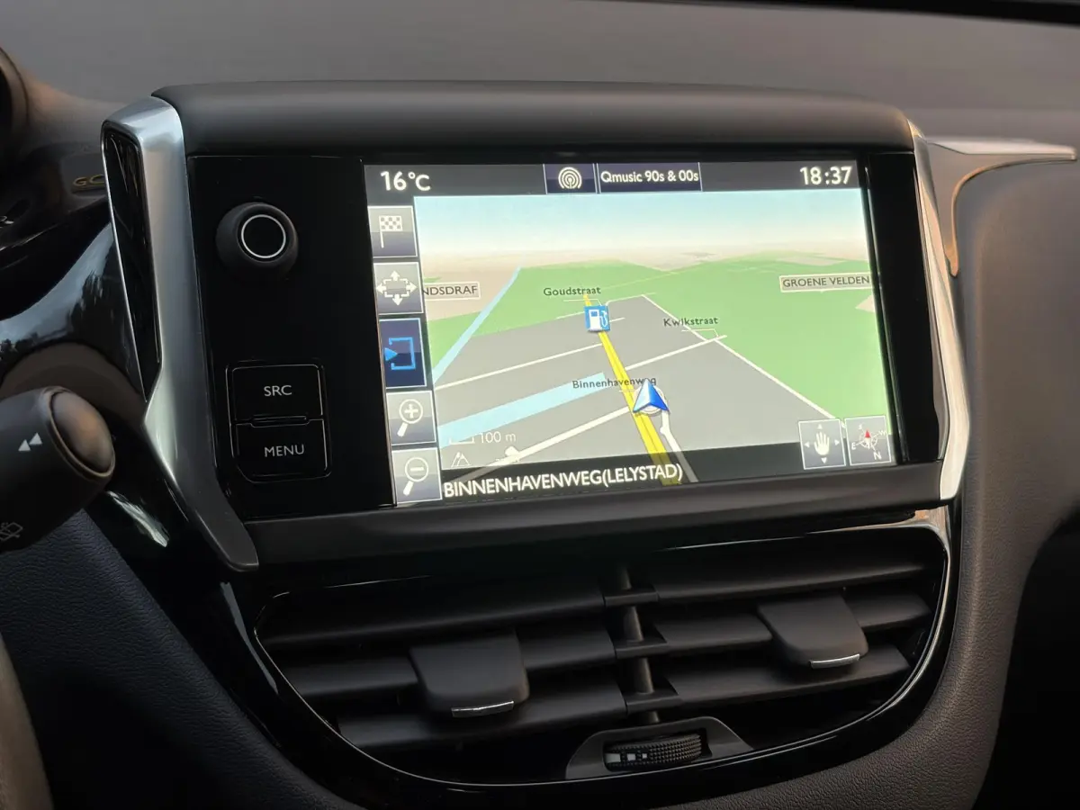 1.2 PureTech Blue Lion ✓2 Eigenaar✓Navi✓Carplay✓Trekhaak✓Airco✓Cruise✓Pdc✓N.A.P✓Weinig Km✓Apk tot 12-2027