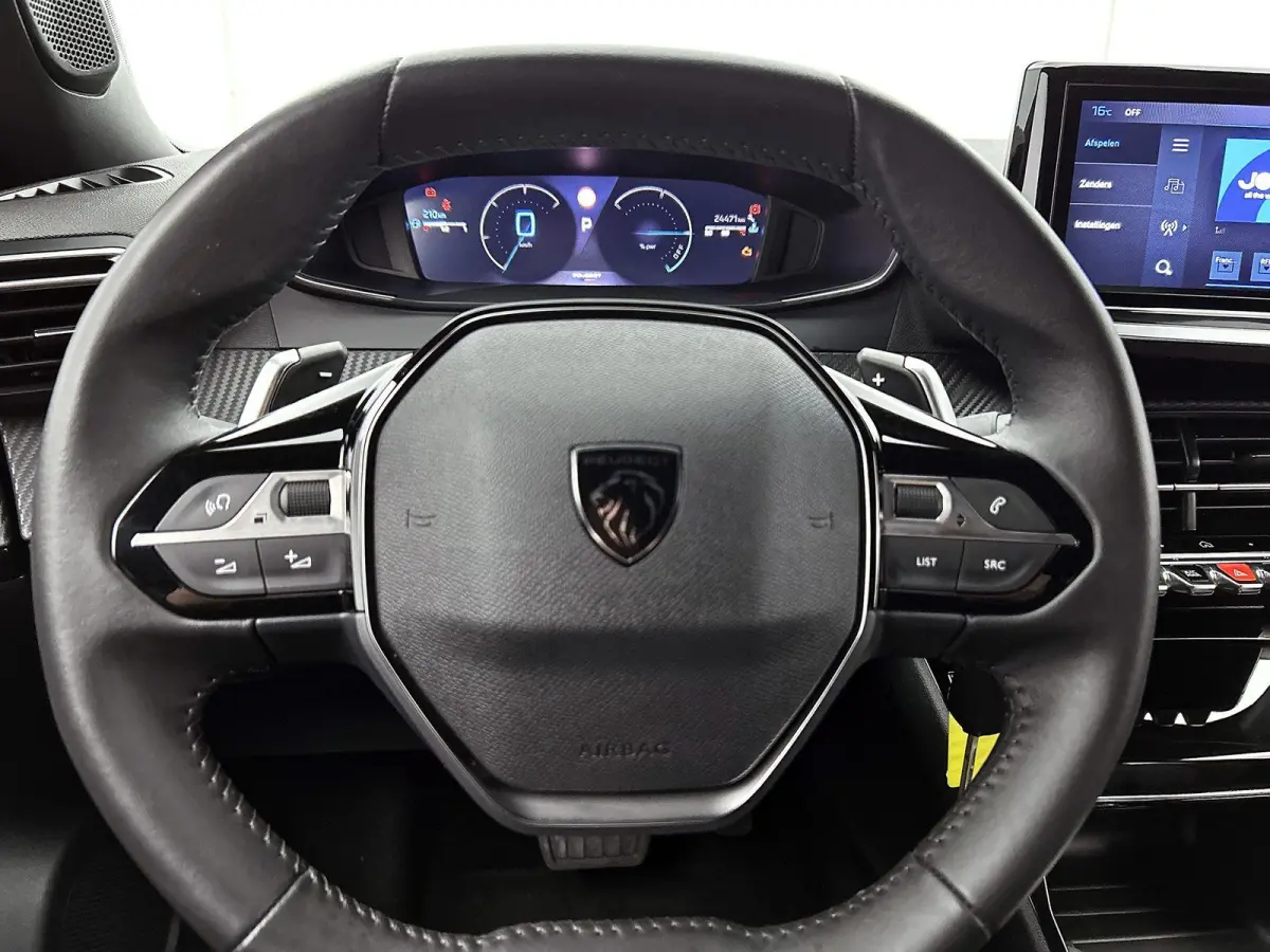 SUV Allure Hybrid 145pk Automaat | Navigatie | 360° Camera | Climate Control | Adaptieve Cruise Control | Parkeersensoren v+a | Dodehoeksensor | Draadloze Apple Carplay / Android Auto | Dig