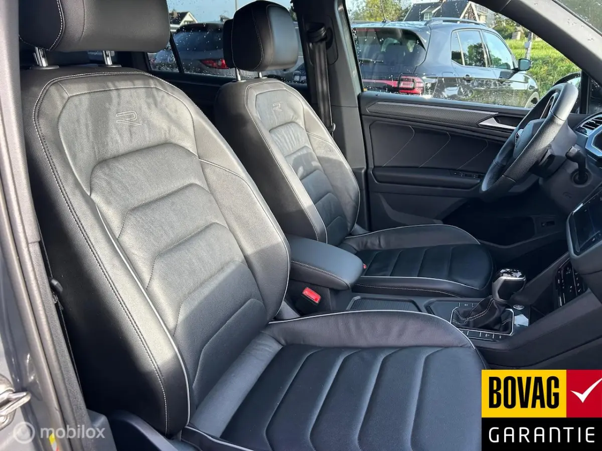 1.4 TSI eHybrid R-Line Business+ Black style