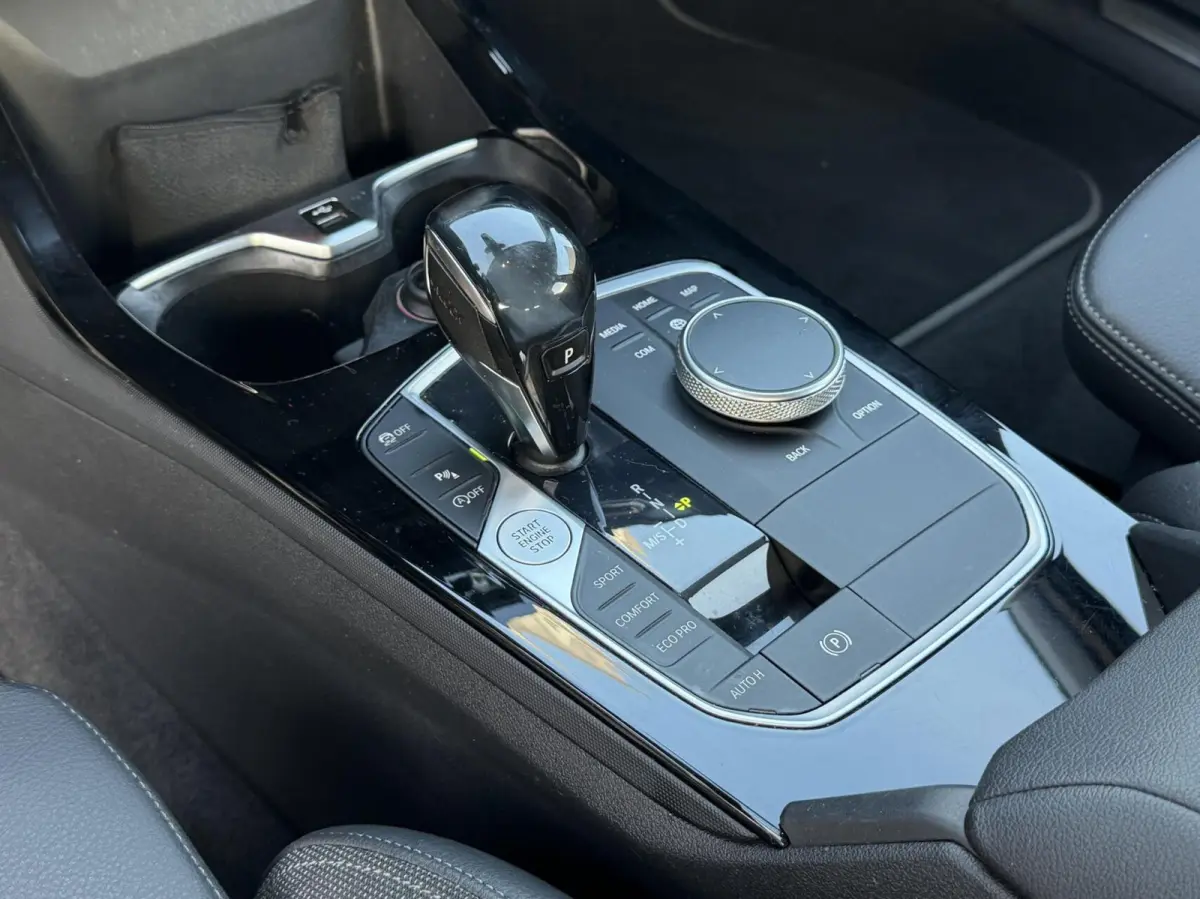 118i