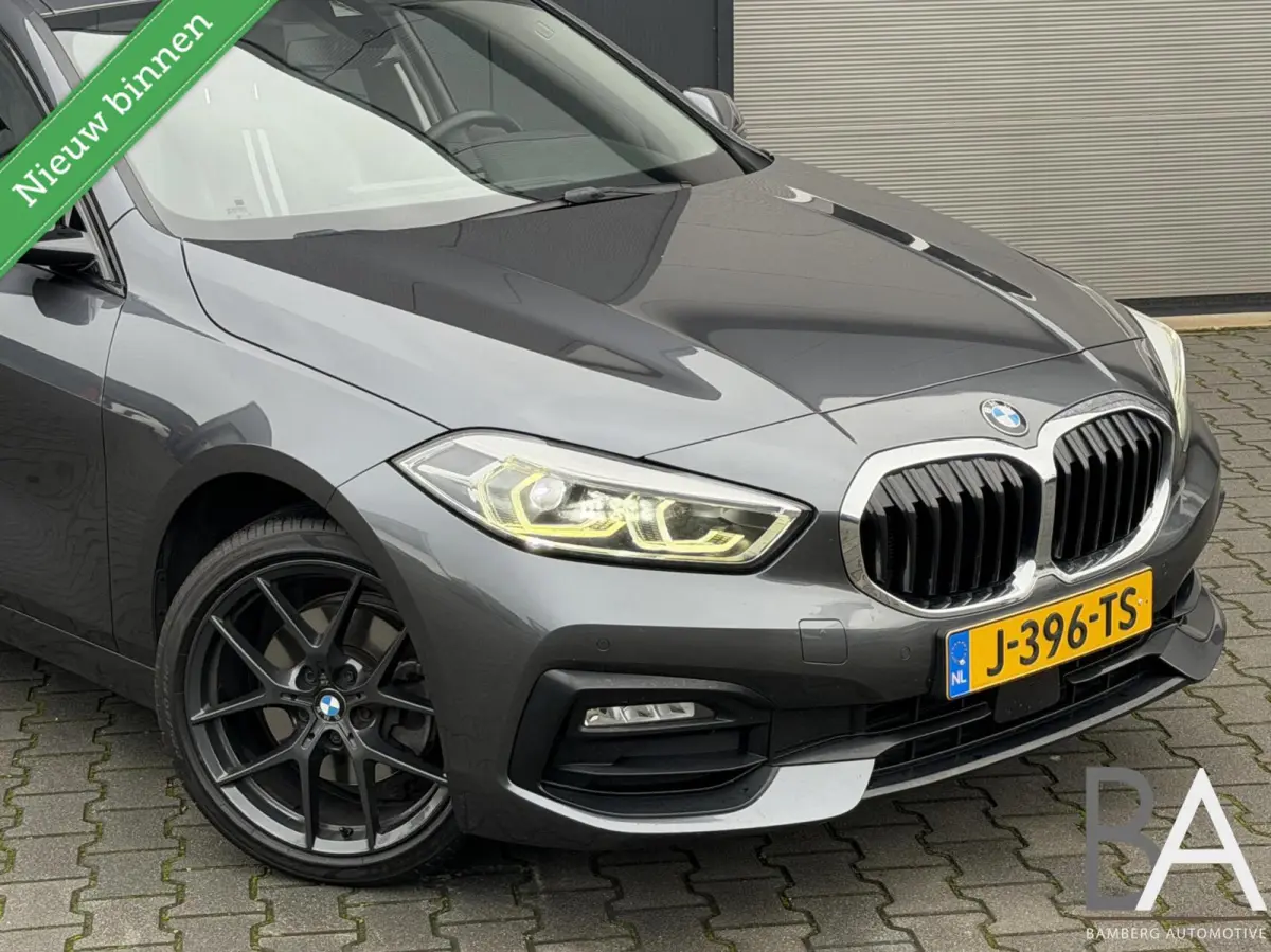 118i