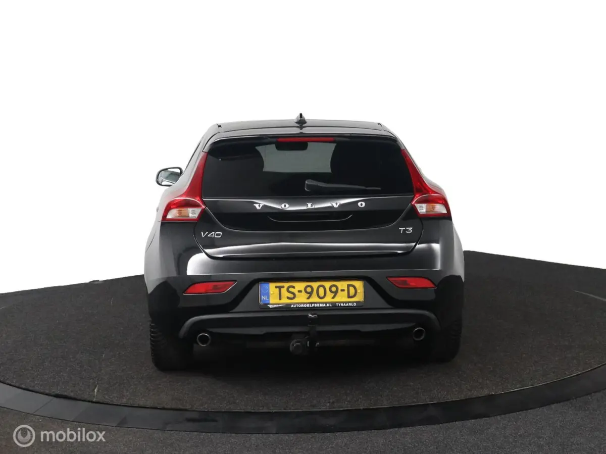 1.5 T3 Dynamic Edition | Panoramadak | Trekhaak | Stoelverwarming | Harman Kardon | Navigatie | All Season Banden | Privacy Glass