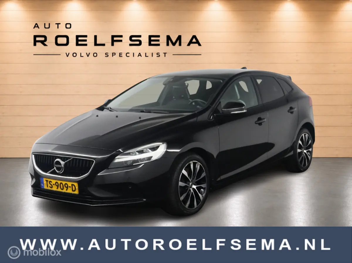 1.5 T3 Dynamic Edition | Panoramadak | Trekhaak | Stoelverwarming | Harman Kardon | Navigatie | All Season Banden | Privacy Glass
