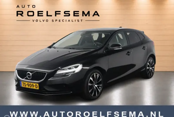 1.5 T3 Dynamic Edition | Panoramadak | Trekhaak | Stoelverwarming | Harman Kardon | Navigatie | All Season Banden | Privacy Glass
