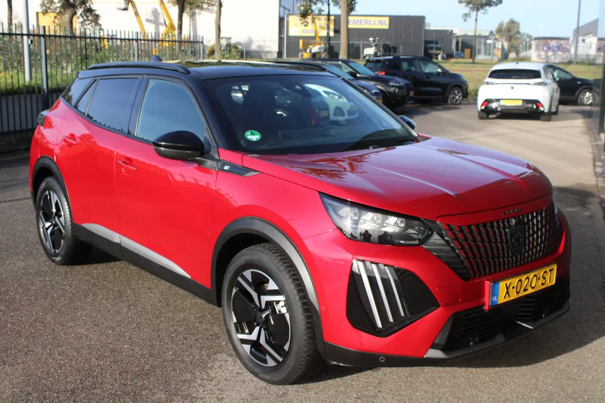 EV GT 54 kWh | Fase 3 laden | Luxe stoelen | Massage | Navigatie | Camera voor + achter | Adaptieve cruise control |