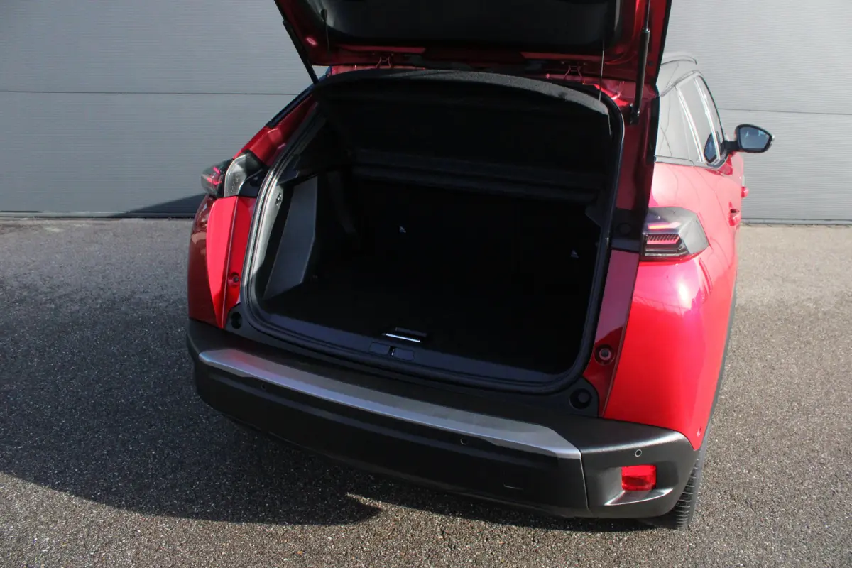 EV GT 54 kWh | Fase 3 laden | Luxe stoelen | Massage | Navigatie | Camera voor + achter | Adaptieve cruise control |