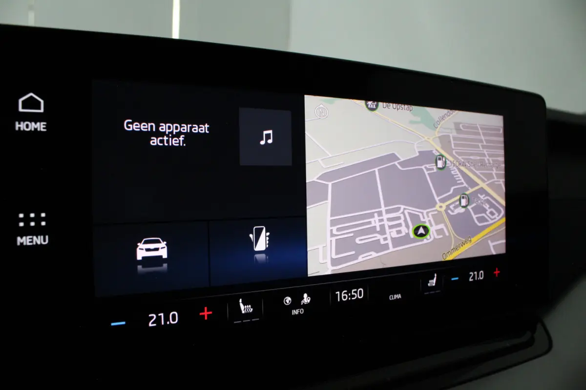 1.0 TSI Business Edition > Trekhaak/Camera/Stoelverwarming/Graphite Grey Metallic