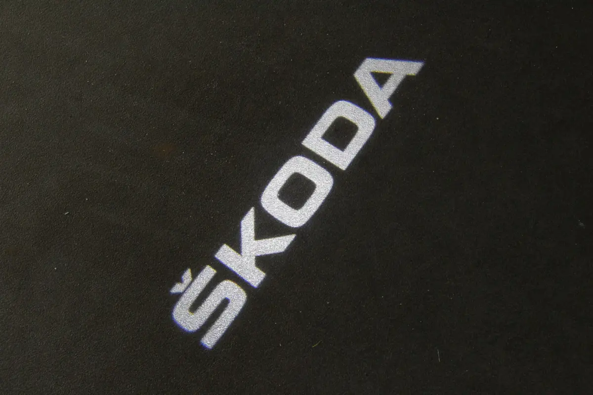 1.0 TSI Business Edition > Trekhaak/Camera/Stoelverwarming/Graphite Grey Metallic