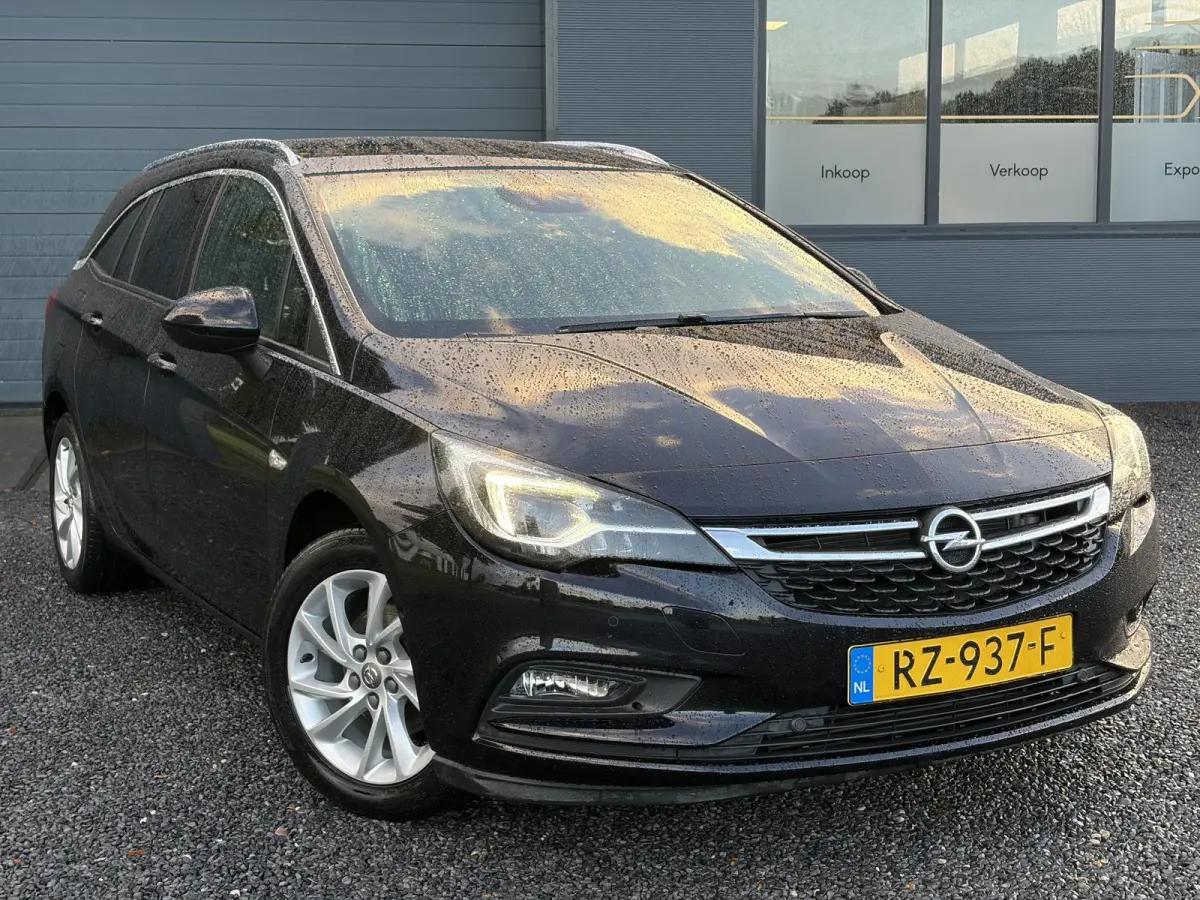 1.4 Innovation ✓Trekhaak✓Camera✓Carplay✓Navi✓Recent beurt gehad✓150pk✓Keyless✓Halfleder✓6 Bak✓Rijstrooksensor✓Dodehoeksensor✓Pdc V+A✓Lm velgen✓Clima✓Cruise✓N.