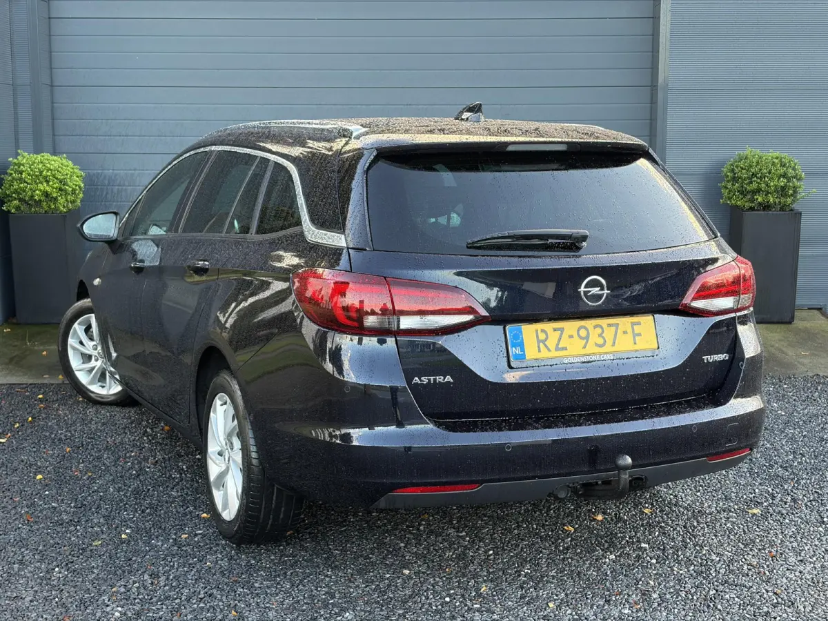 1.4 Innovation ✓Trekhaak✓Camera✓Carplay✓Navi✓Recent beurt gehad✓150pk✓Keyless✓Halfleder✓6 Bak✓Rijstrooksensor✓Dodehoeksensor✓Pdc V+A✓Lm velgen✓Clima✓Cruise✓N.