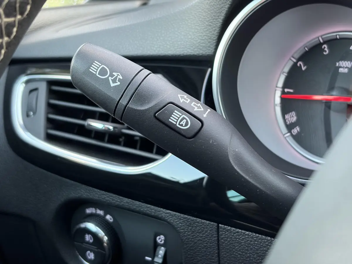 1.4 Innovation ✓Trekhaak✓Camera✓Carplay✓Navi✓Recent beurt gehad✓150pk✓Keyless✓Halfleder✓6 Bak✓Rijstrooksensor✓Dodehoeksensor✓Pdc V+A✓Lm velgen✓Clima✓Cruise✓N.