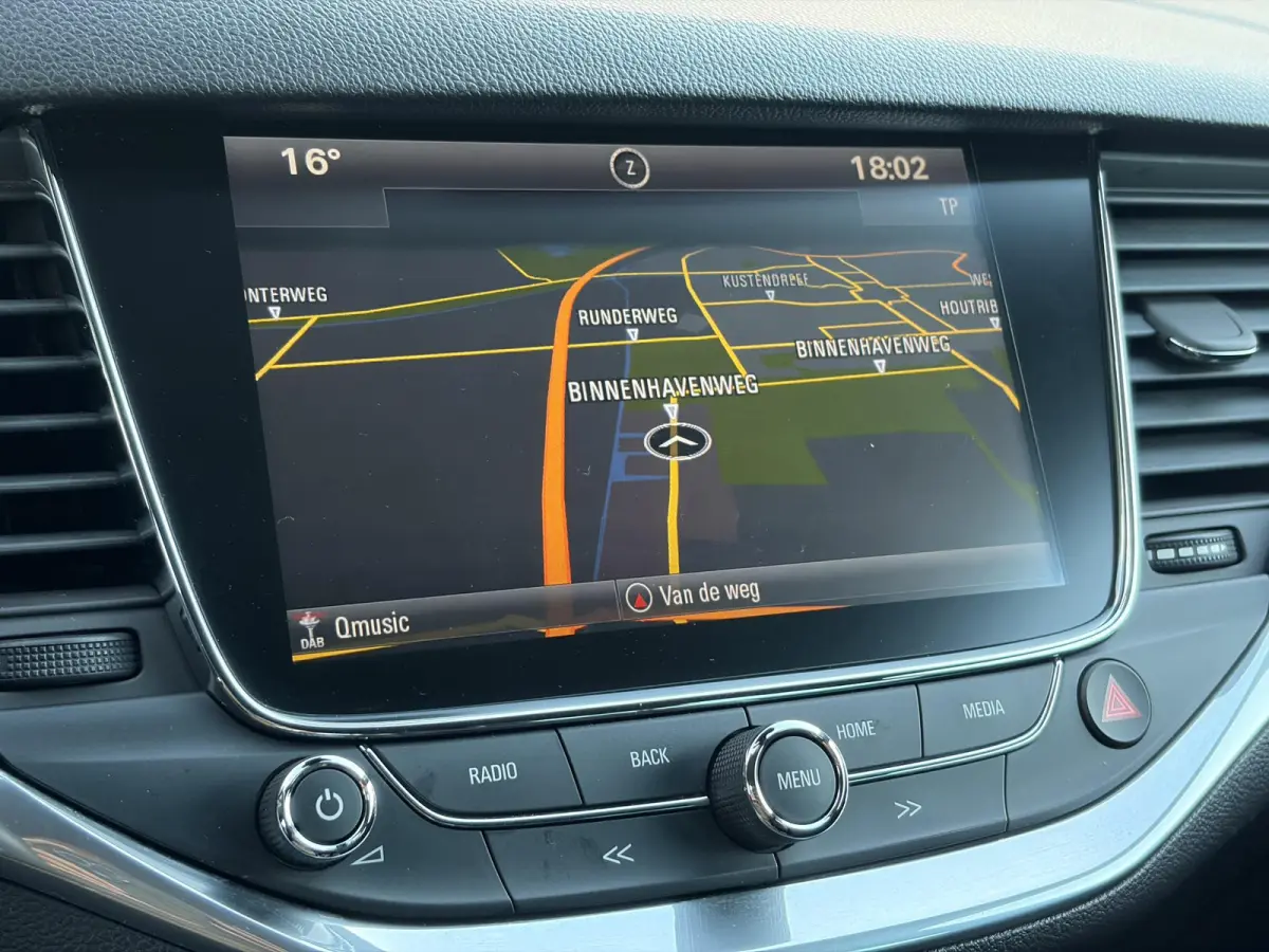1.4 Innovation ✓Trekhaak✓Camera✓Carplay✓Navi✓Recent beurt gehad✓150pk✓Keyless✓Halfleder✓6 Bak✓Rijstrooksensor✓Dodehoeksensor✓Pdc V+A✓Lm velgen✓Clima✓Cruise✓N.