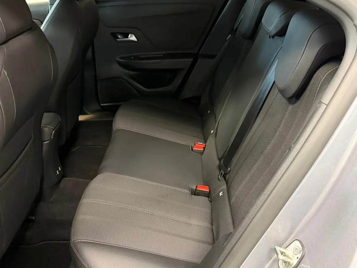 1.2 Turbo GS automaat | CAR PLAY | CAMERA | CRUISE | LED |
